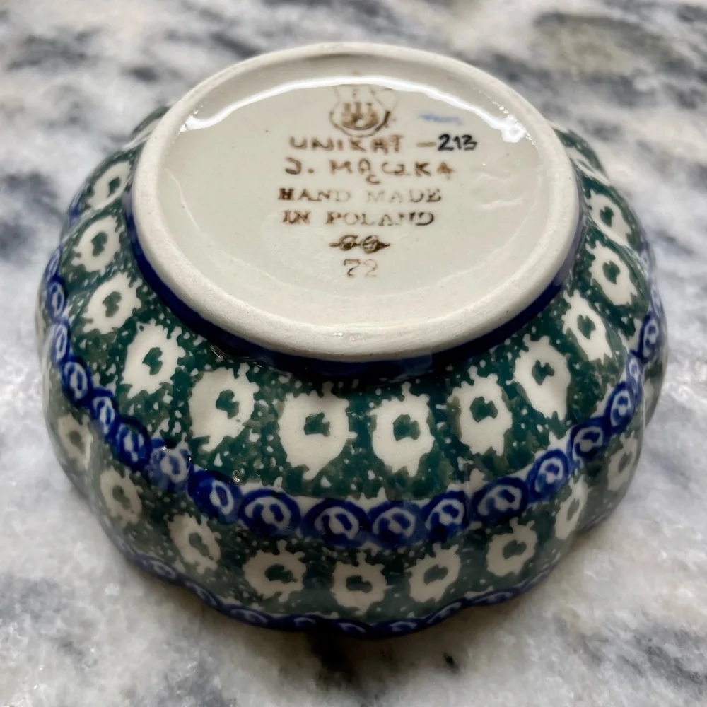 Polish Pottery Ceramika Artystyczna Unikat Small Scalloped Bowl 4 1/2”X 1 1/2” - Picture 2 of 3